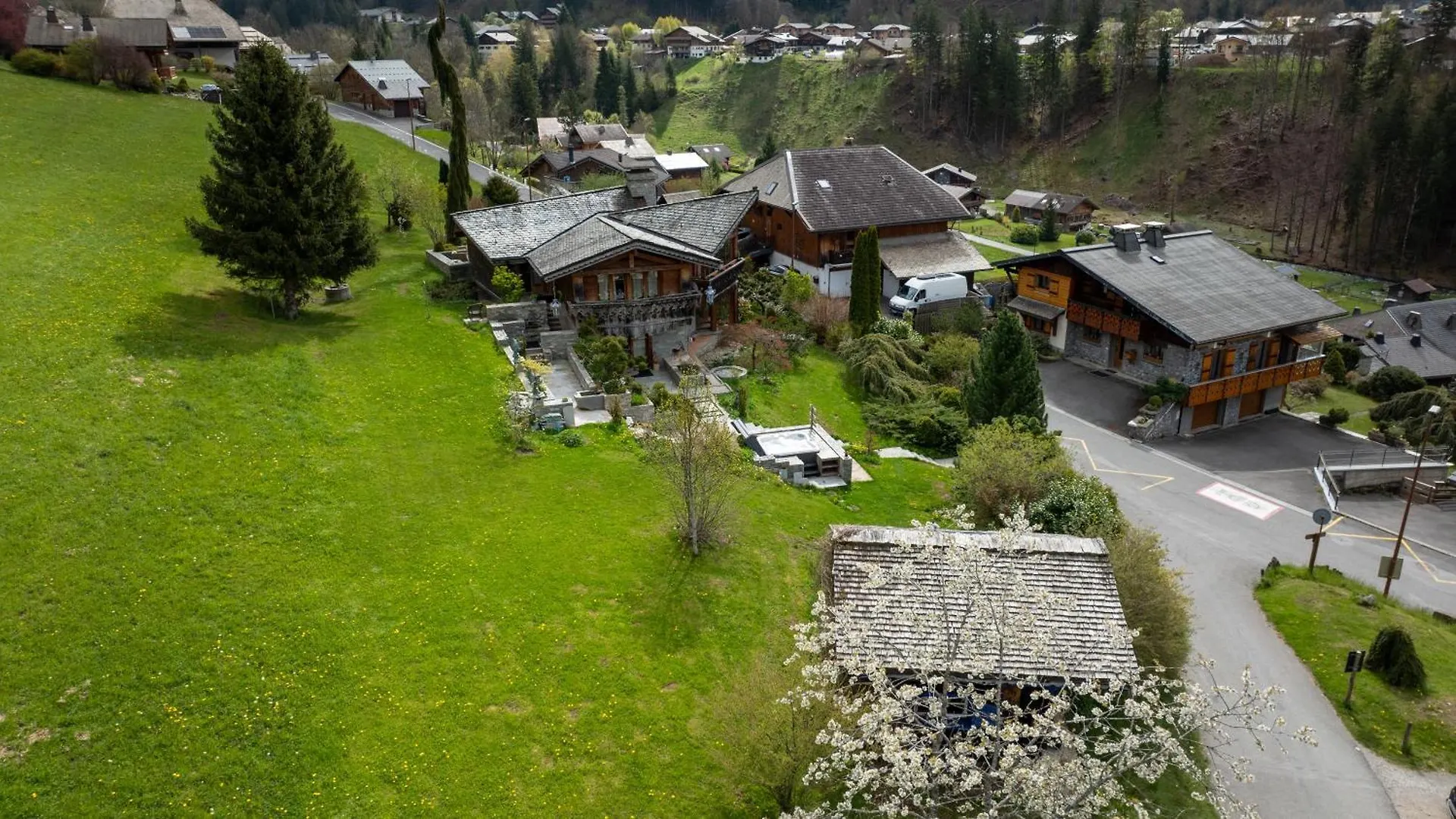 Micro-Lodge, Lune Au Bois Montriond 0*,